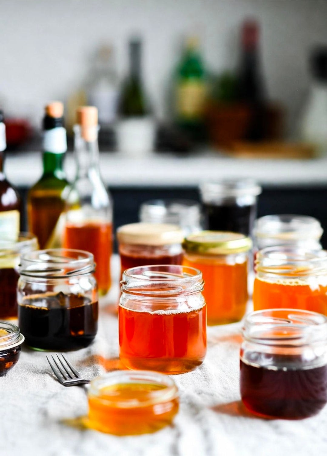 How to Make Infused Honey Without Heat